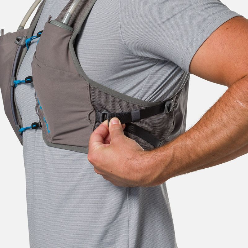 Nathan Pinnacle Breeze 4L - Laufrucksack - Herren | Hardloop