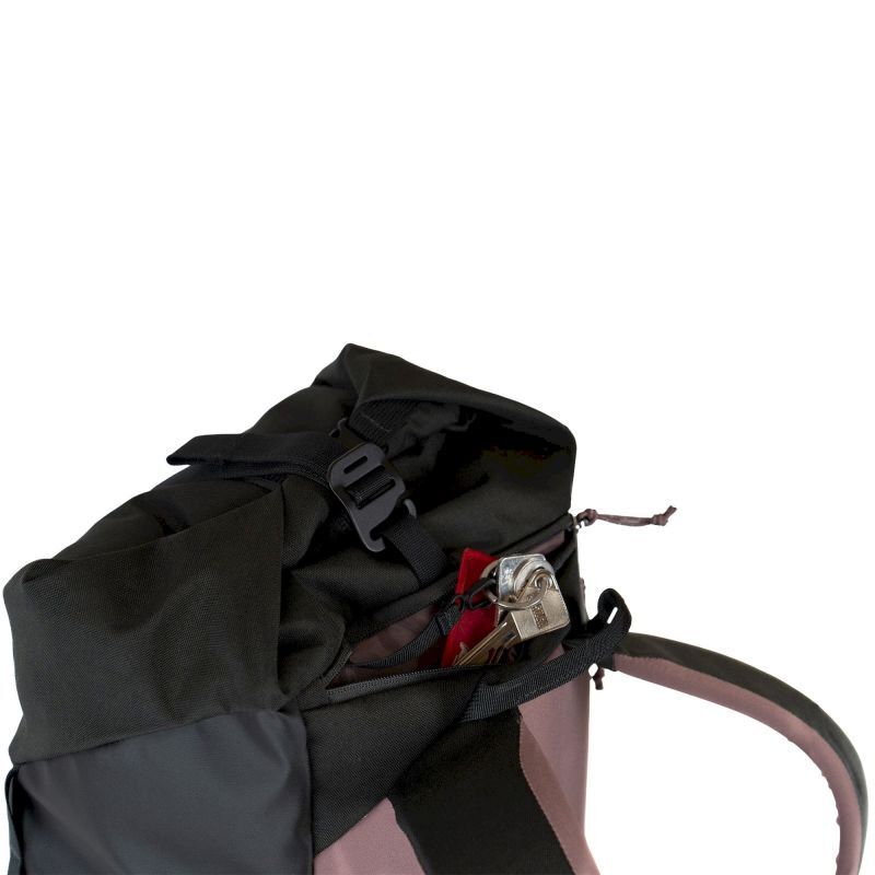 Blue Ice Moonlight 25 - Climbing backpack | Hardloop
