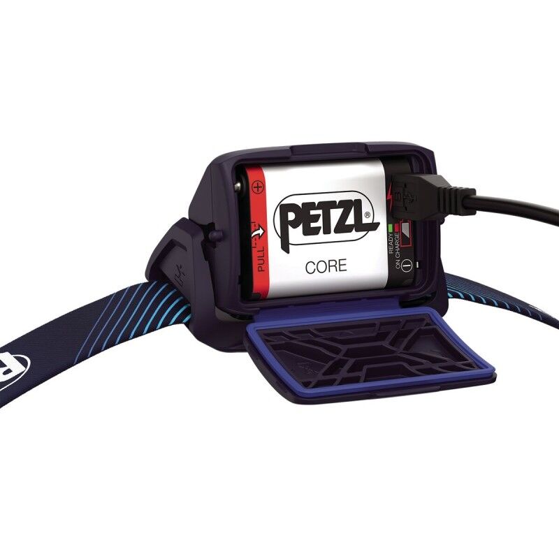 Petzl Actik Core - Head torch | Hardloop