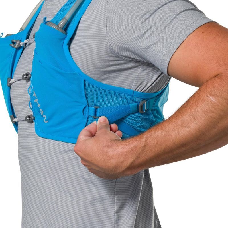 Nathan Pinnacle Breeze 4L - Mochila de trail running - Hombre | Hardloop