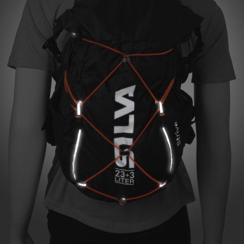 Silva Strive Mountain Pack 23+3 - Zaino trail running | Hardloop