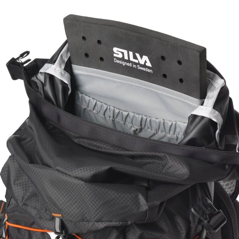 Silva Strive Mountain Pack 17+3 - Löparryggsäck | Hardloop