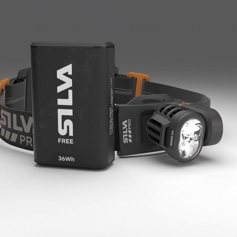 Silva Freelight 2000 - Pannlampa | Hardloop