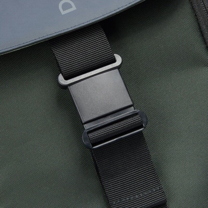 Delsey Securflap - Urbane Rucksäck | Hardloop