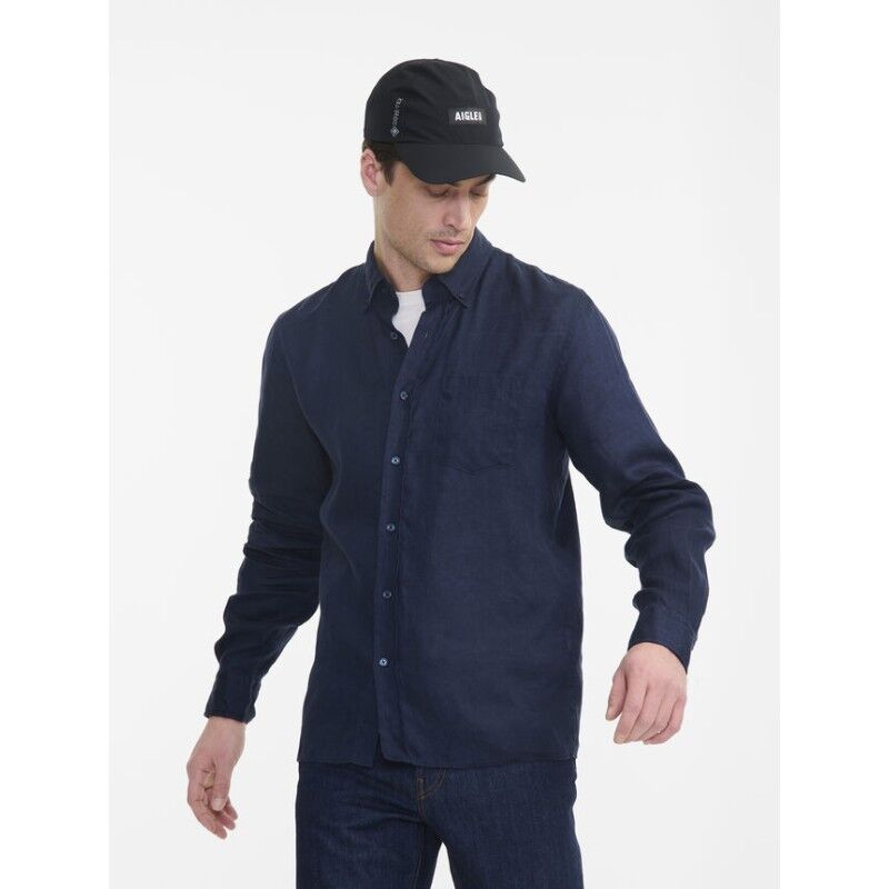 Long-sleeved linen shirt