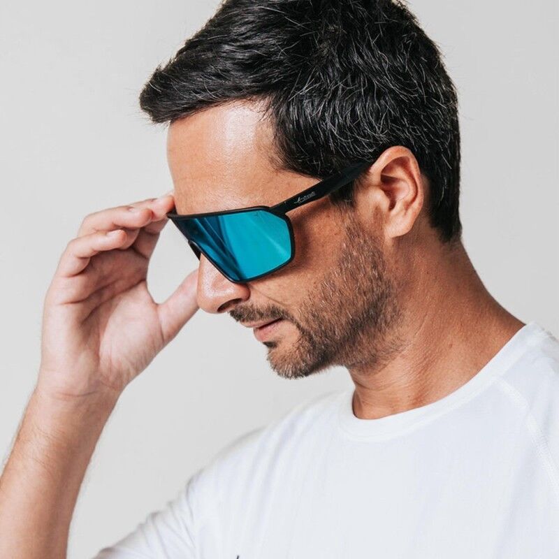Cébé Terra Cat 3 - Cycling sunglasses | Hardloop