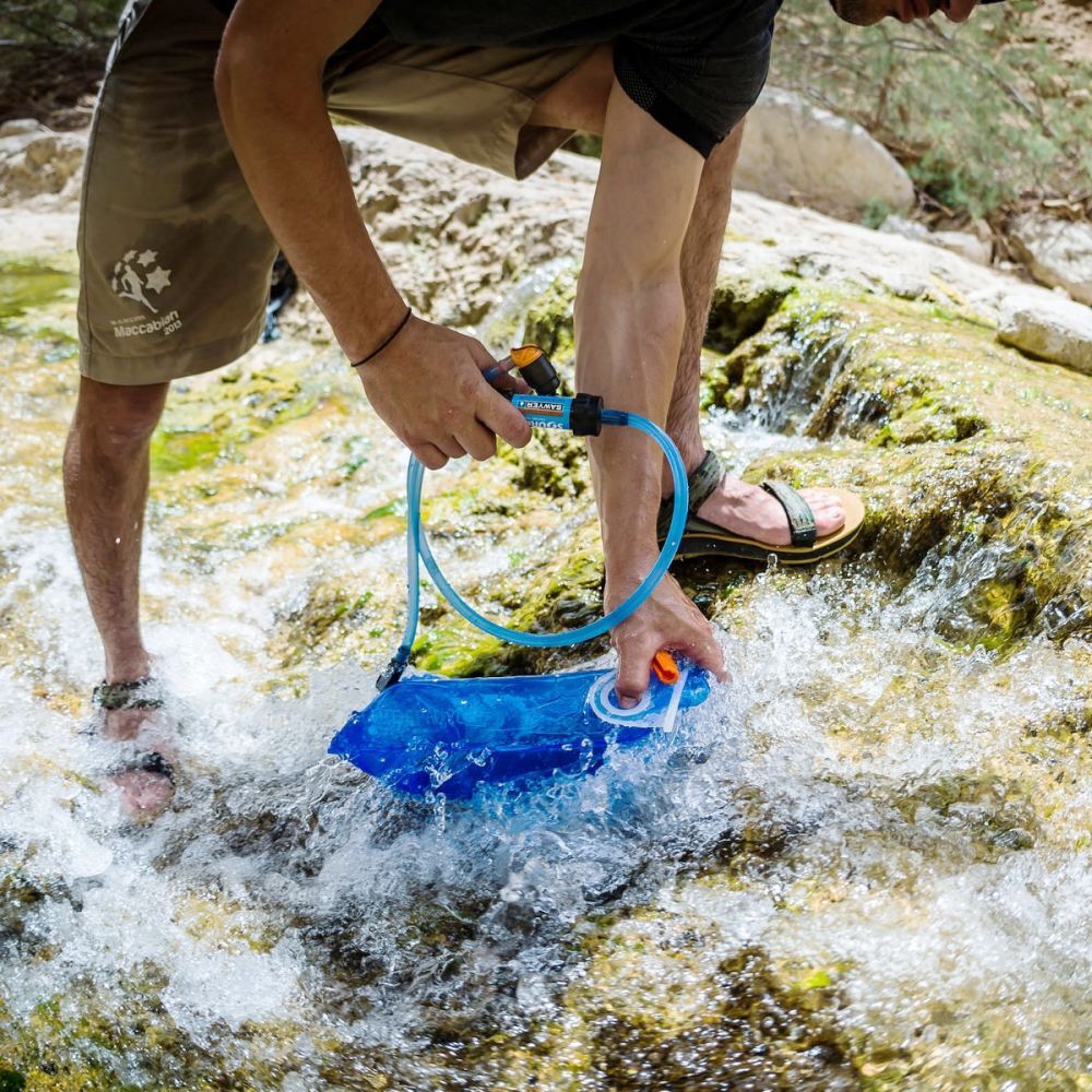 Source - Widepac 2 L + Sawyer filter - Hydratation system