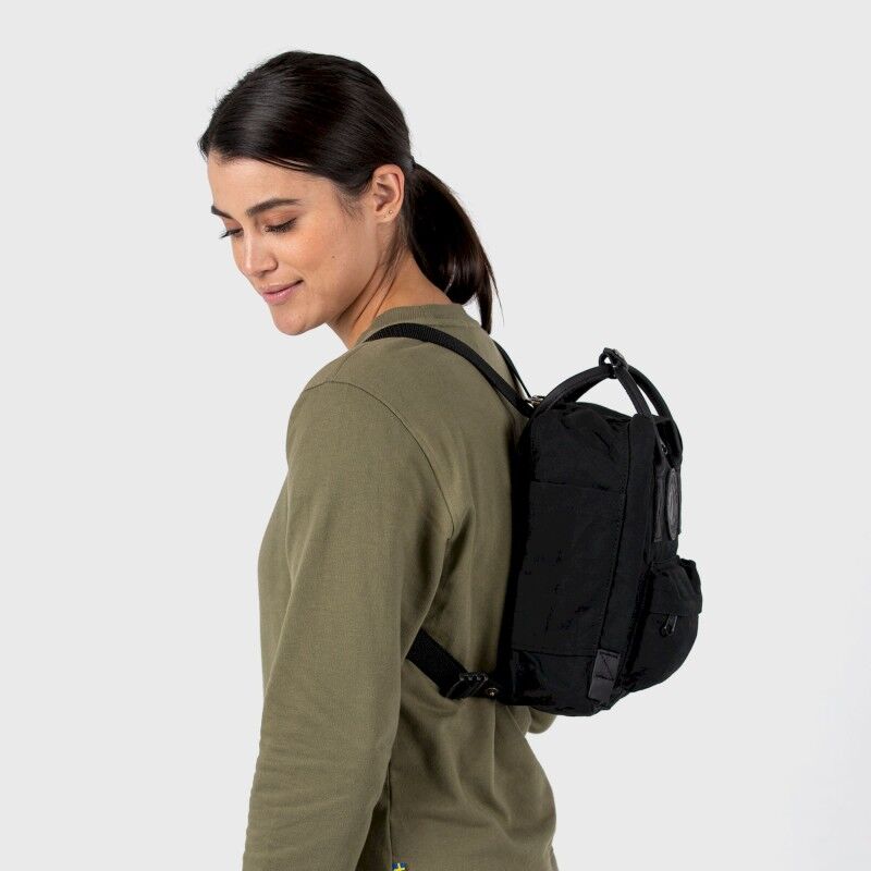 Fjällräven Kånken No. 2 Black Mini - Urbane rygsæk | Hardloop