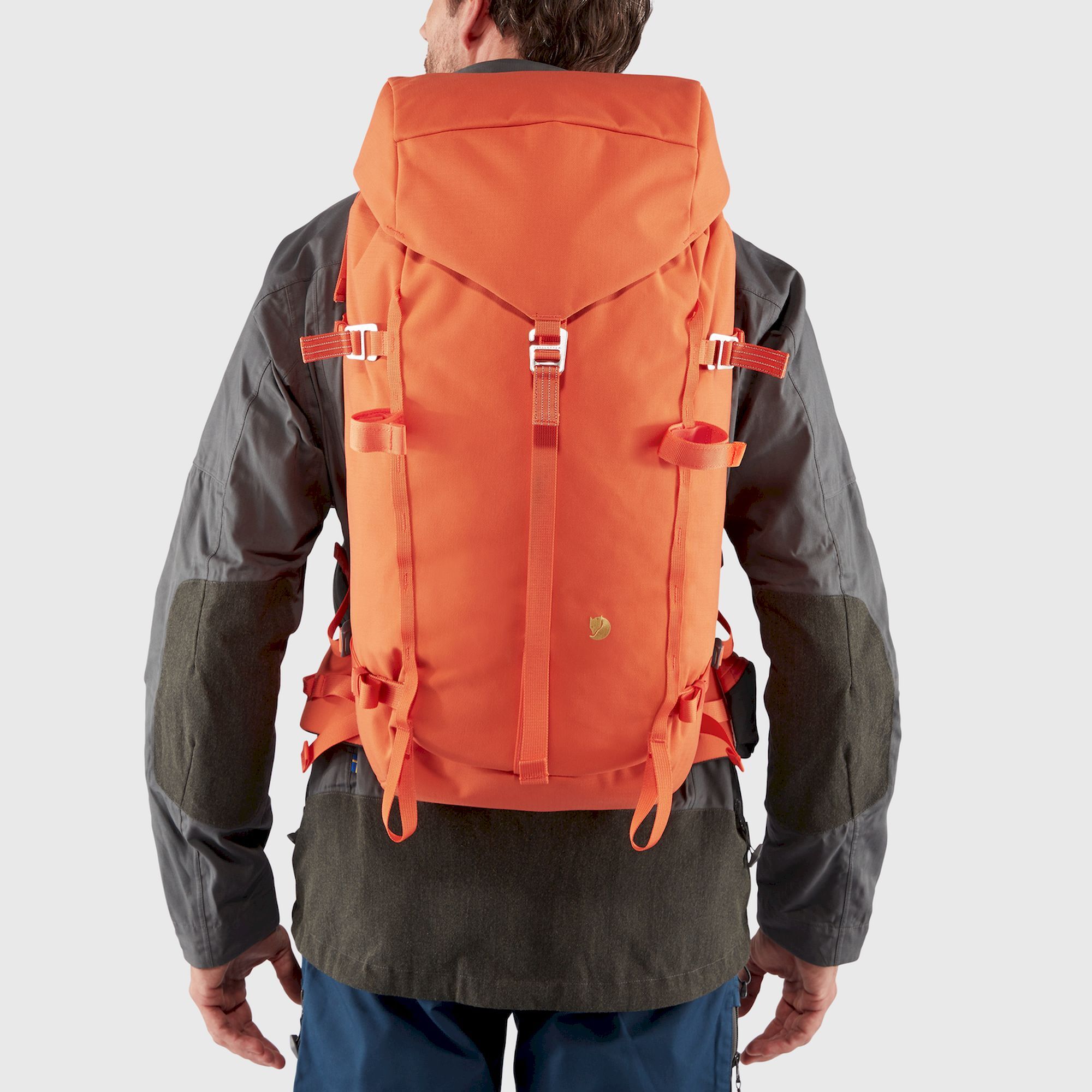 Fjällräven Bergtagen 38 - Walking backpack | Hardloop