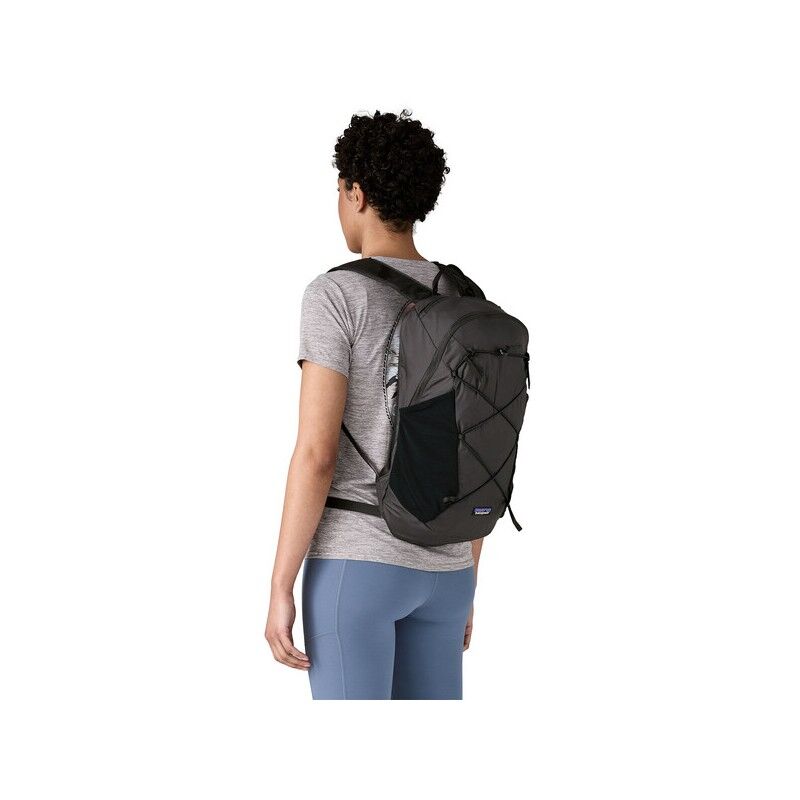 Patagonia Terravia Pack 14L - Walking backpack | Hardloop