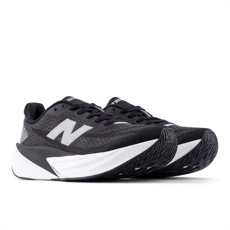 New Balance FuelCell Rebel V5 - Running shoes - Women's | Hardloop