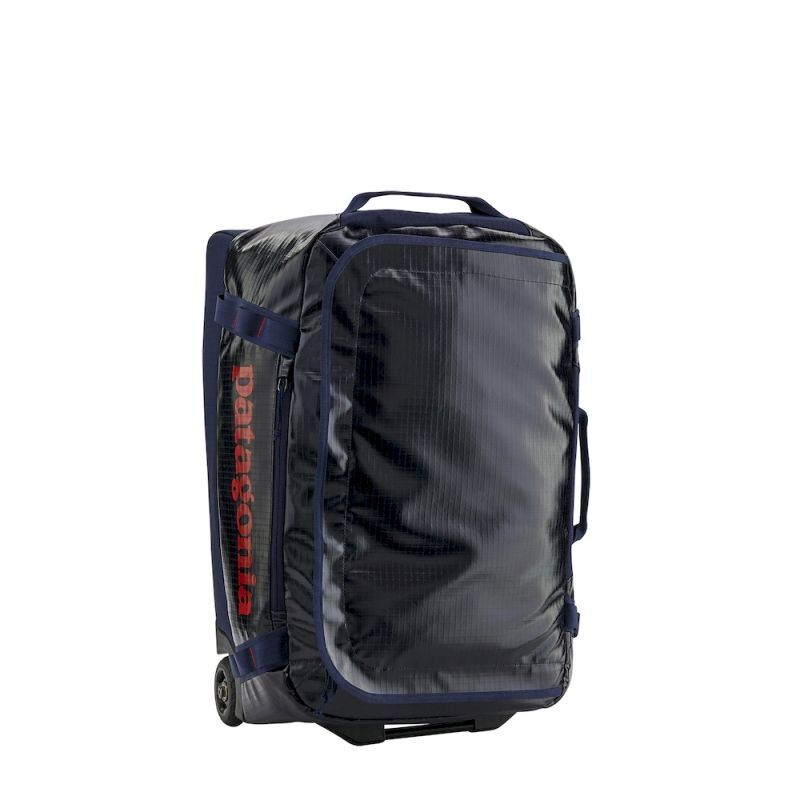 patagonia-black-hole-wheeled-