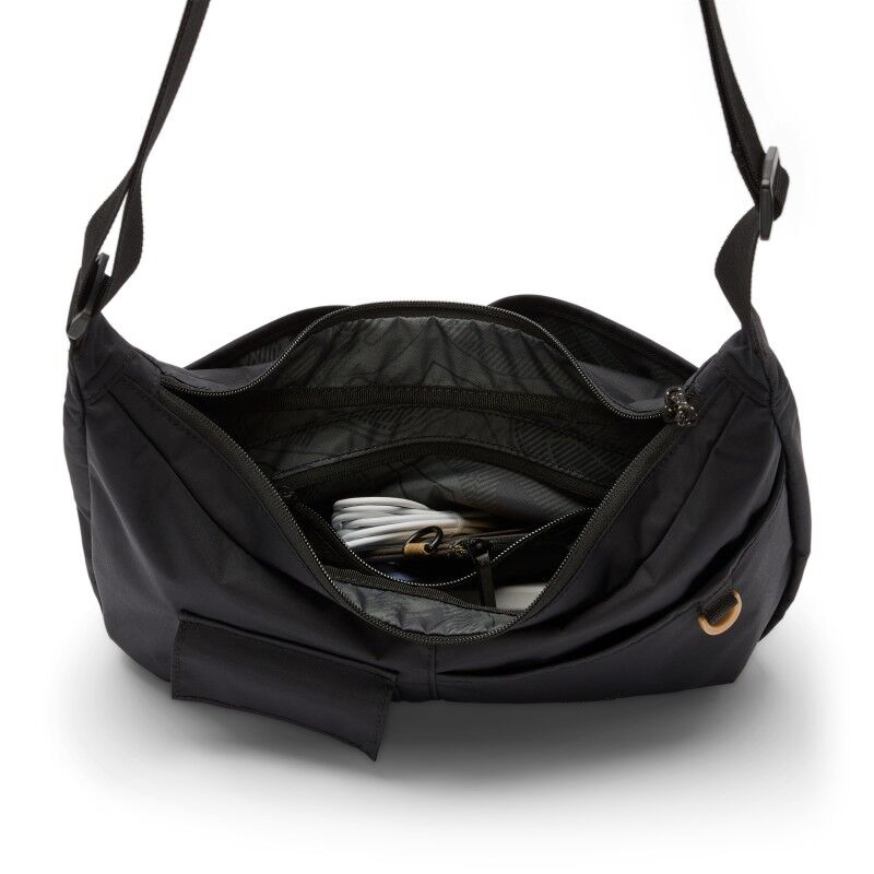 MCM Borsa A Tracolla TRACY In Motivo Jacquard Vintage Monogram Con Chiusura Laurel Lock 1356344 Zoom